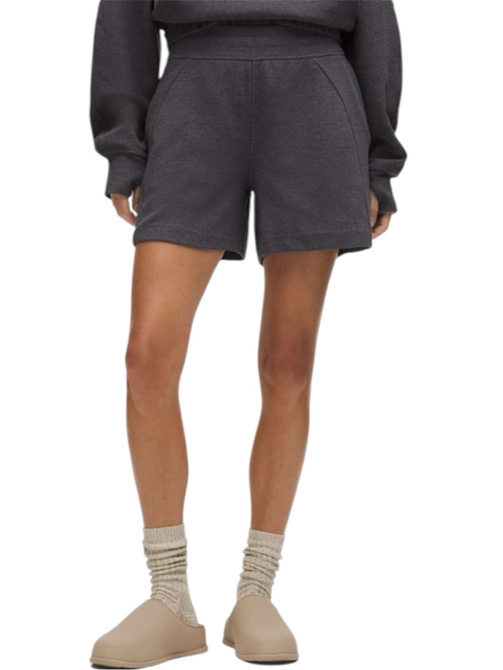 Lululemon Scuba High-Rise Short 5" *Waffle
Heathered Graphite Grey Woman’s XS